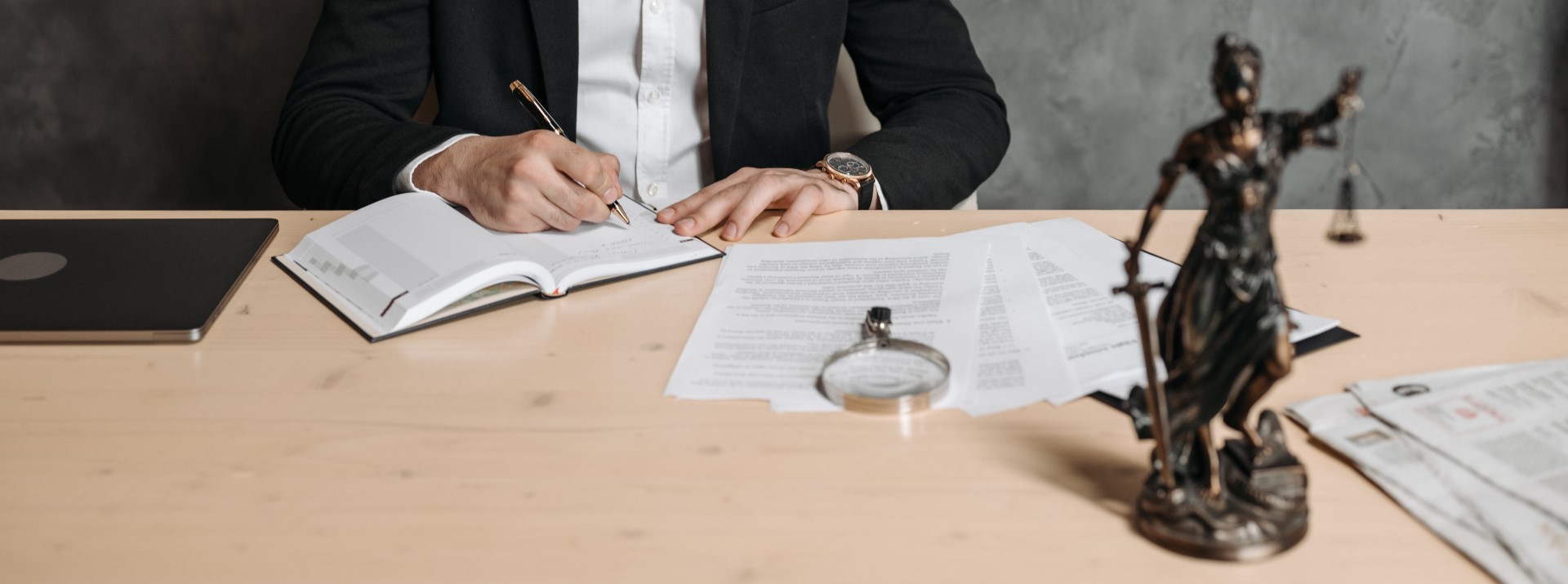 At Ontario Bar Ace, we specifically design our exams with your success in mind. Our bar practice exams are designed to challenge, familiarize, and help you achieve your goals so that you arrive on bar exam day feeling like you have been there before. The best bet, is no bet – be sure with Ontario Bar Ace